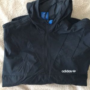 Adidas originals windbreaker jacket size M